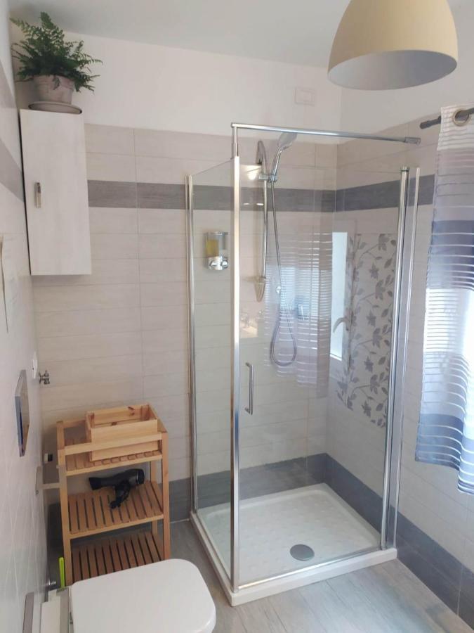 Апартаменти Mini Loft Fronte Mare Пескара Екстер'єр фото